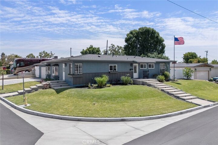 Property Photo:  13804 El Espejo Rd  CA 90638 