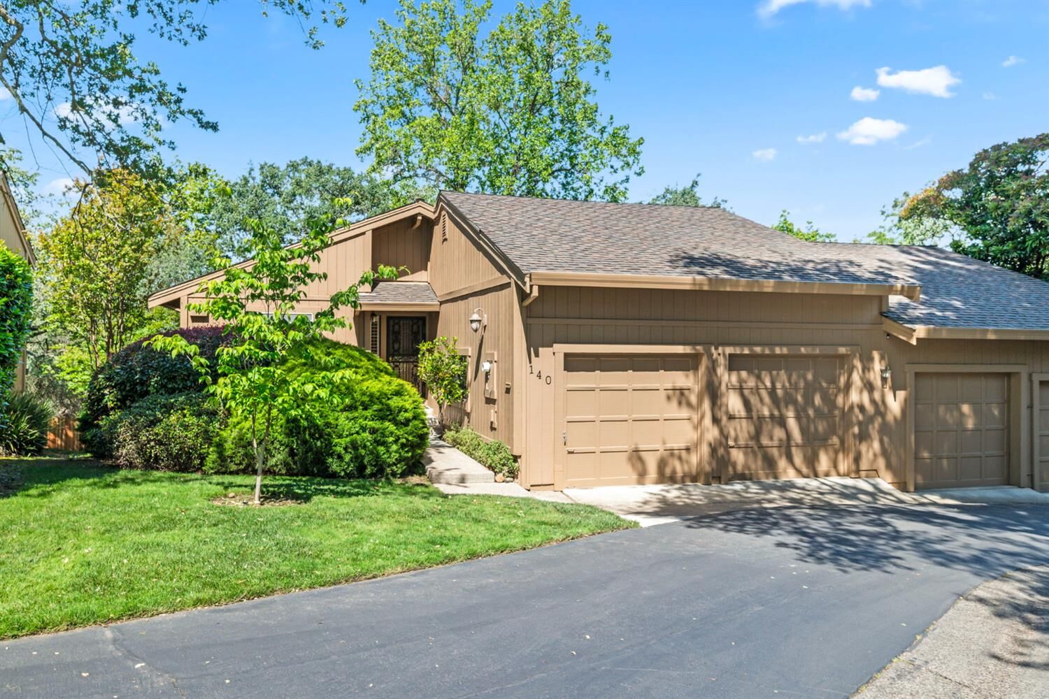 Property Photo:  140 Morning Dove Lane  CA 95630 