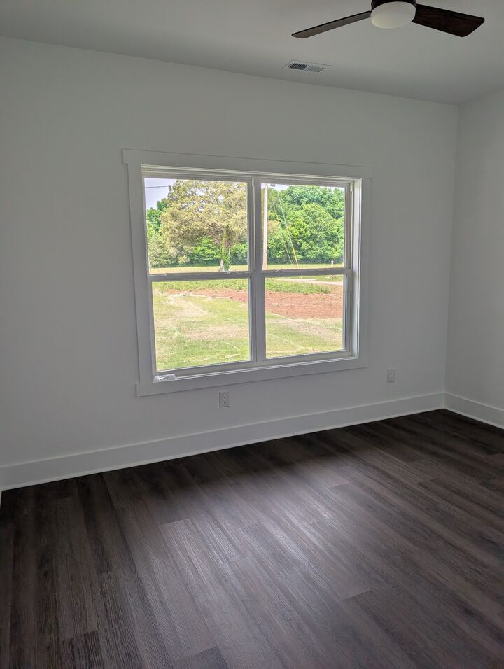Property Photo:  315 Zion Hill Rd  TN 37180 