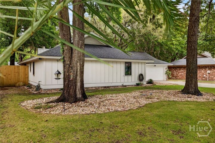 Property Photo: 114 Lazy Lagoon Way GA 31410