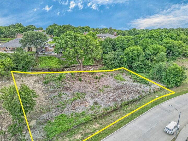 Property Photo:  738 Sterling Drive  TX 76126 