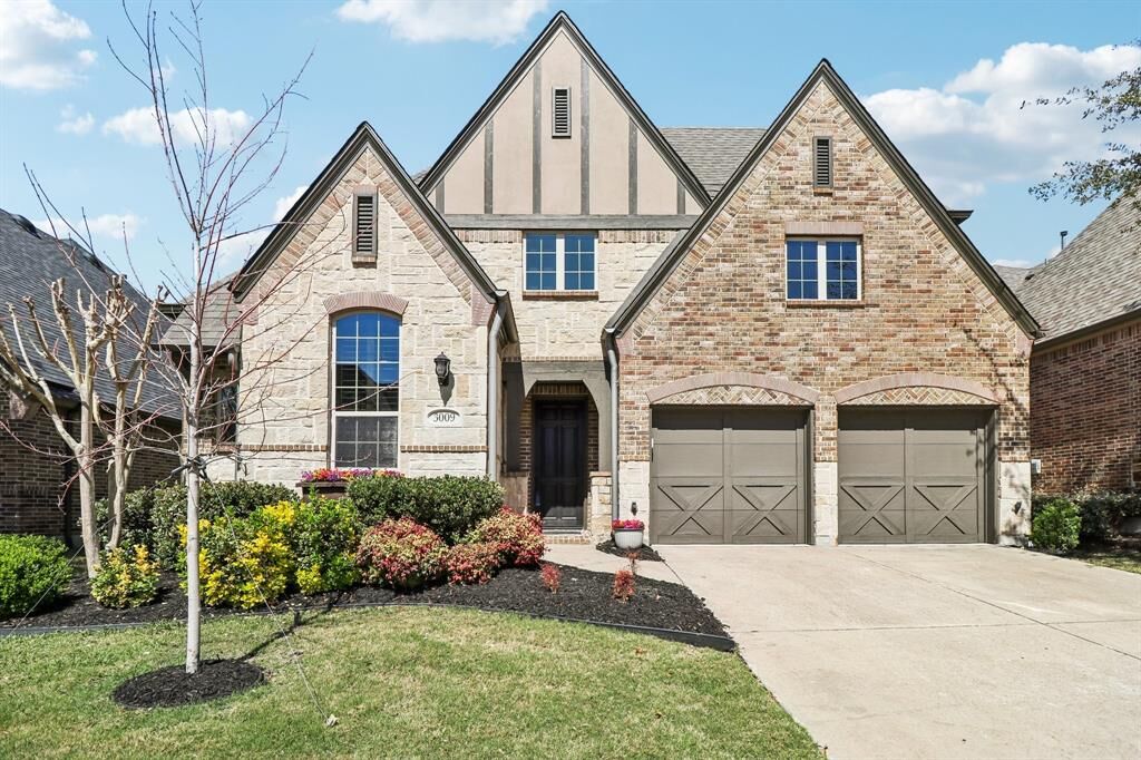 Property Photo: 3009 Speyburn TX 75056