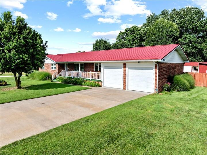 Property Photo:  89 Creekview Road  AR 72601 