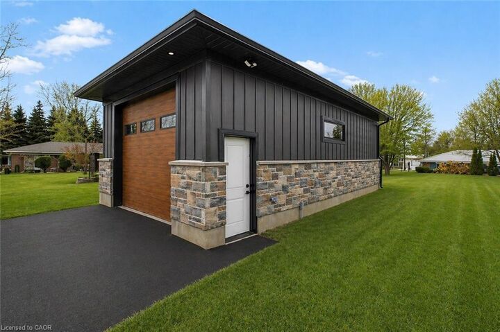 Property Photo: 12 Albert Street ON N0B 2M0