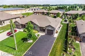 Property Photo: 9 William Street S ON N0G 1M0