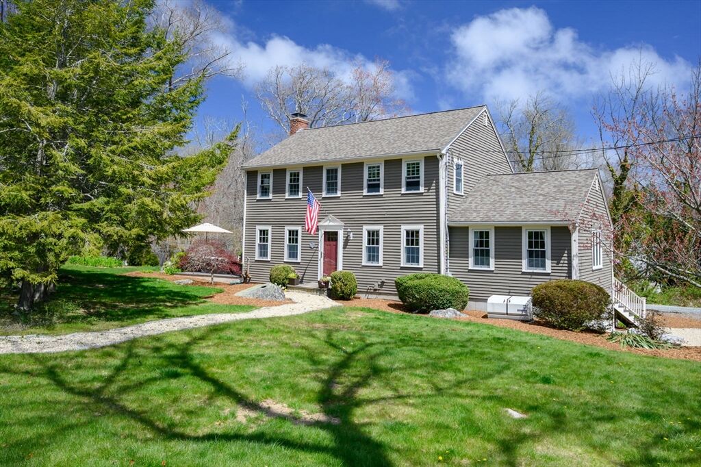 Property Photo:  235 Pond St  MA 02025 