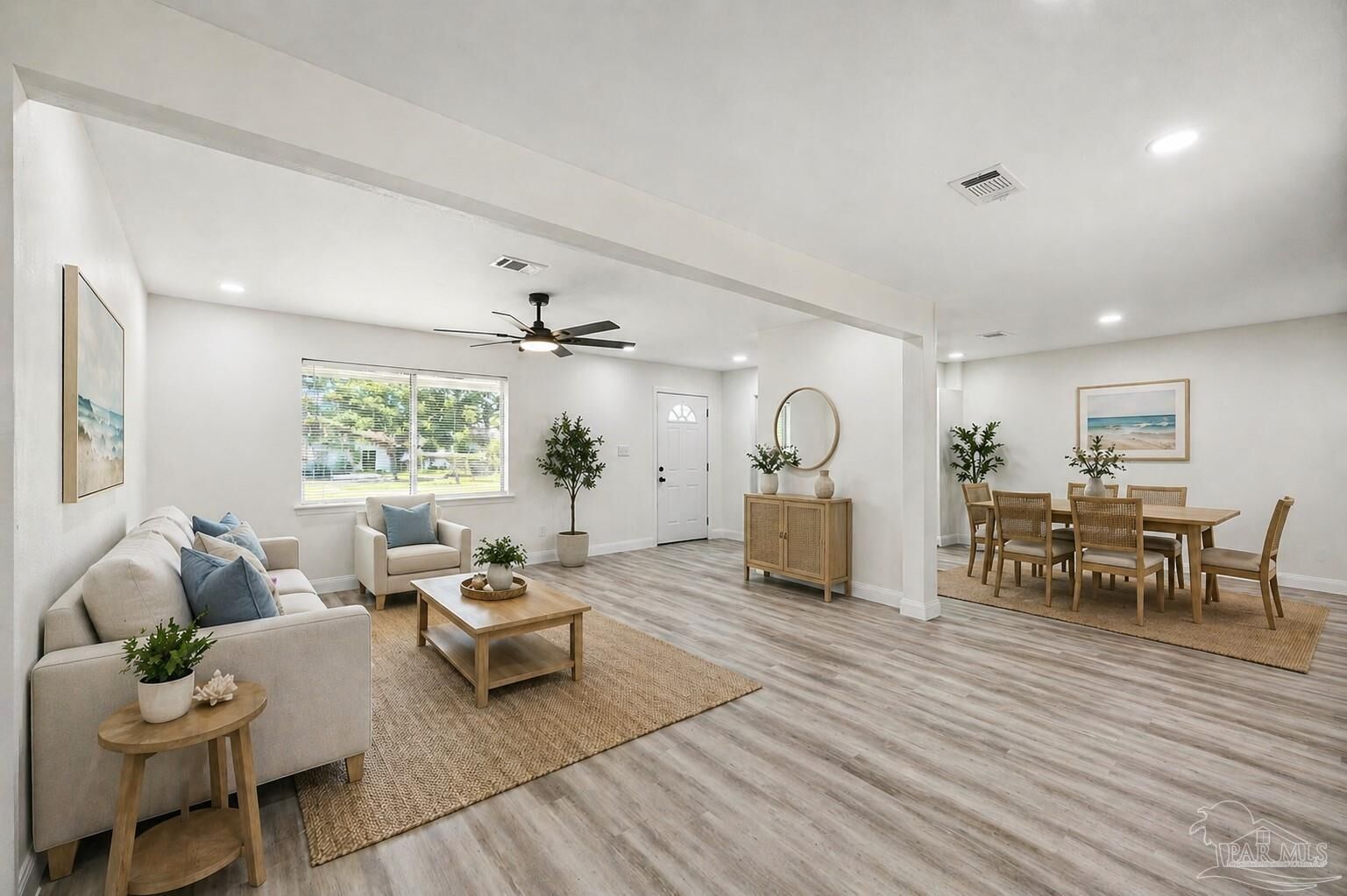 Property Photo:  325 N S St  FL 32505 