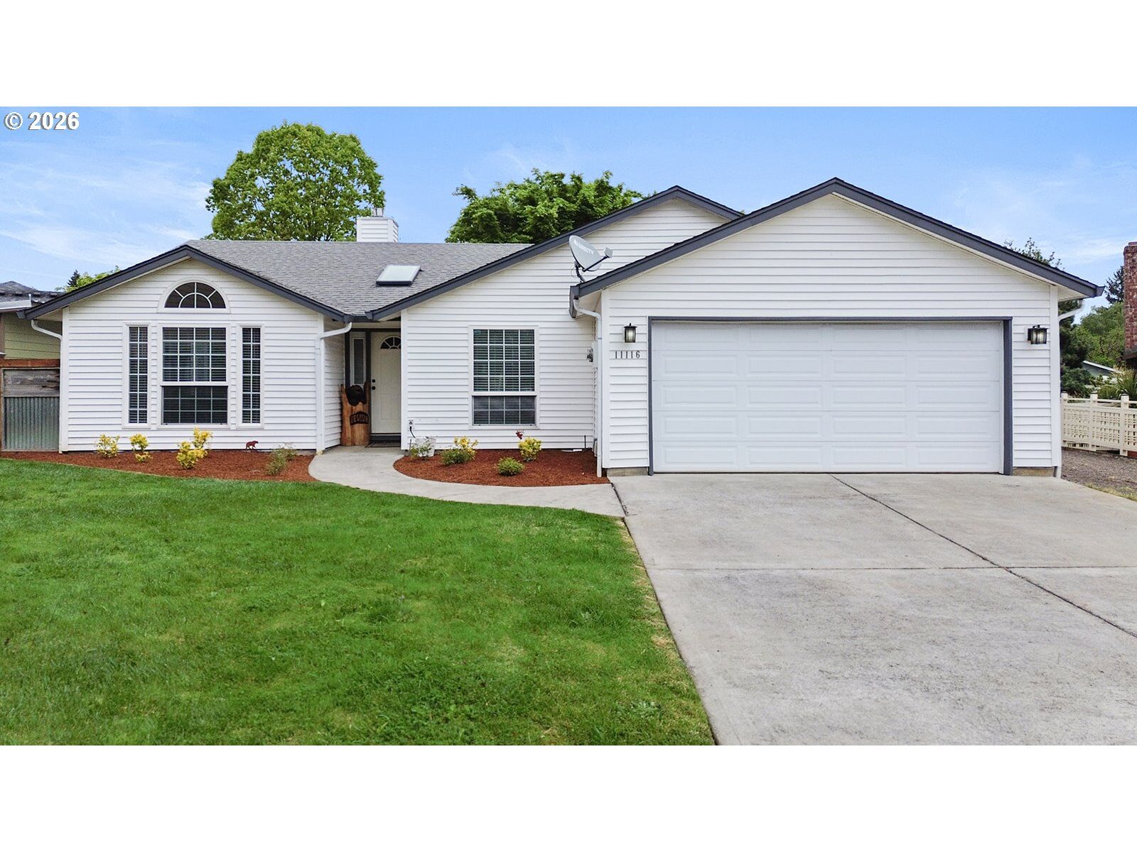 Property Photo:  11116 NE 6th Ct  WA 98685 