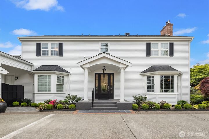 Property Photo:  5230 NE 75th Street  WA 98115 