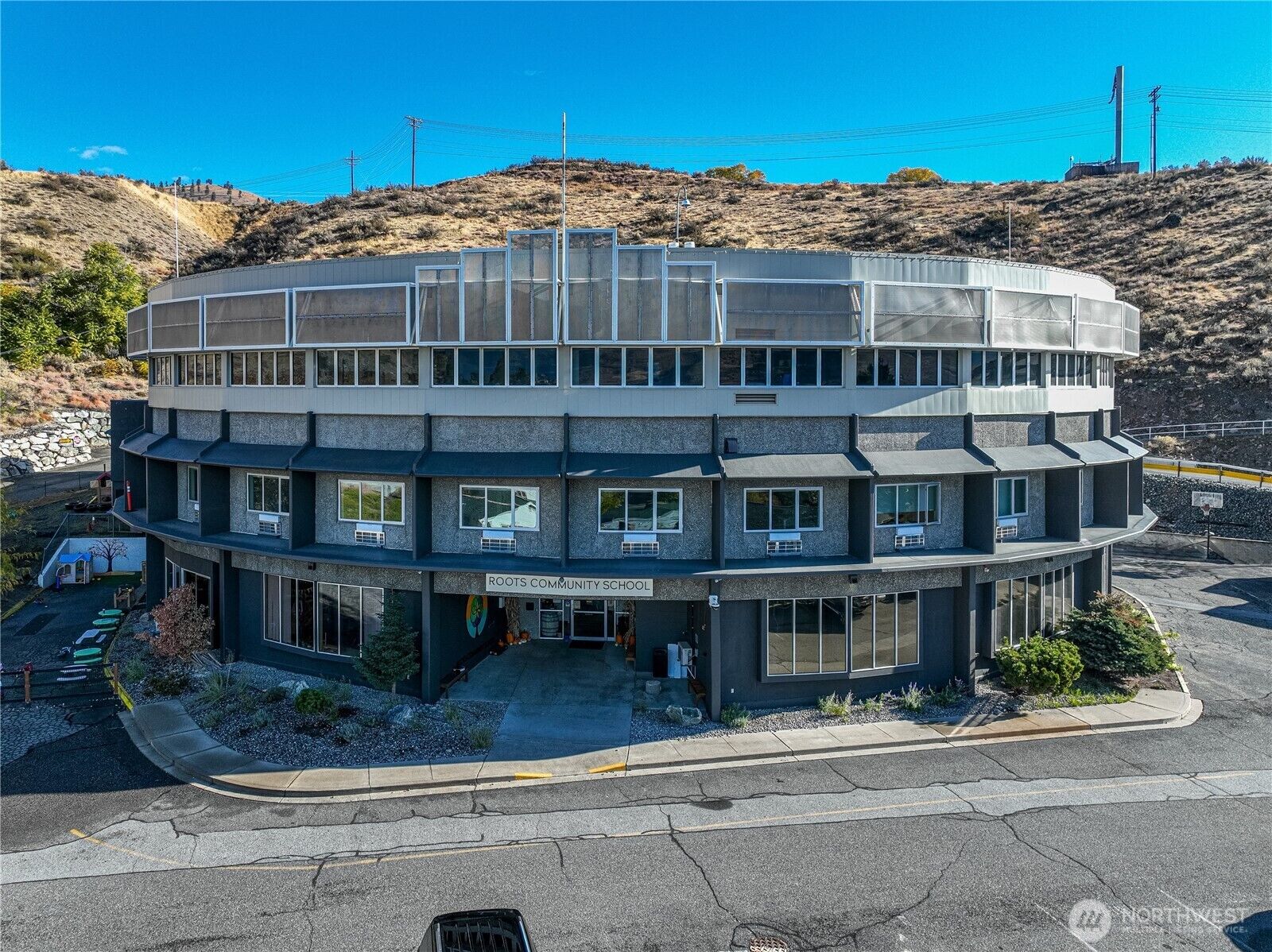 Property Photo:  503 E Highland Avenue 218  WA 98816 