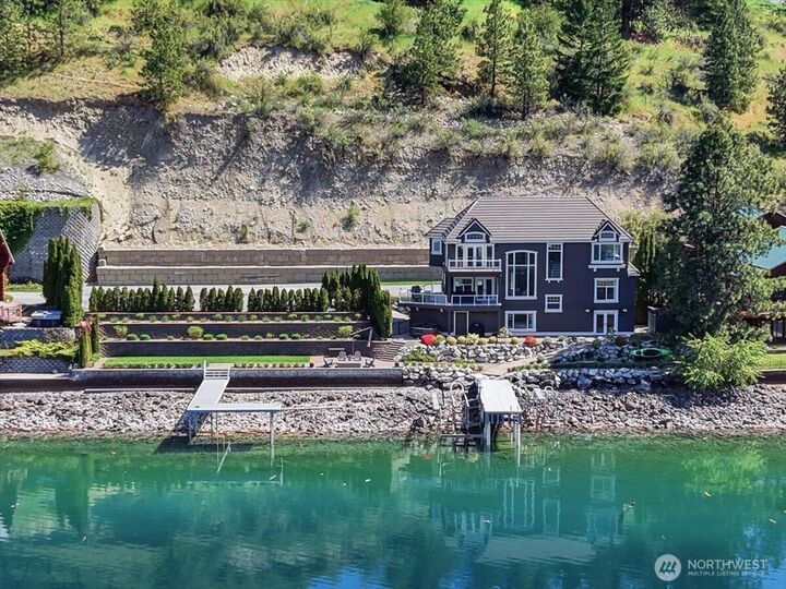 Property Photo:  96  Clearwater Lane  WA 98831 