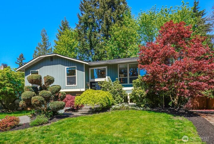 Property Photo:  8910 NE 195th Street NE  WA 98011 