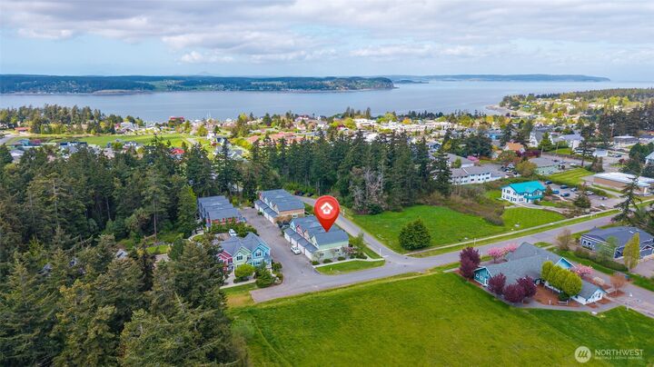Property Photo:  100  Wilkes Street NW  WA 98239 