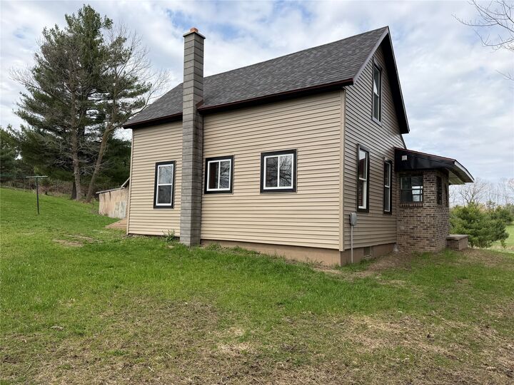 Property Photo:  664 17 1/2 Street  WI 54733 