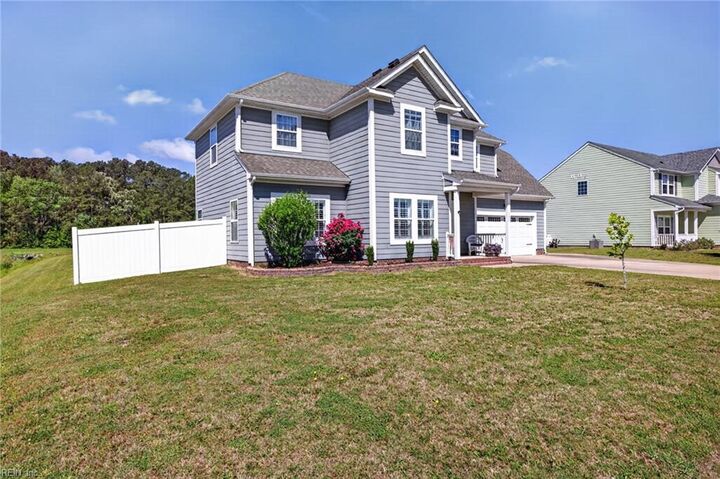 Property Photo: 120 Rosedale Dr NC 27958