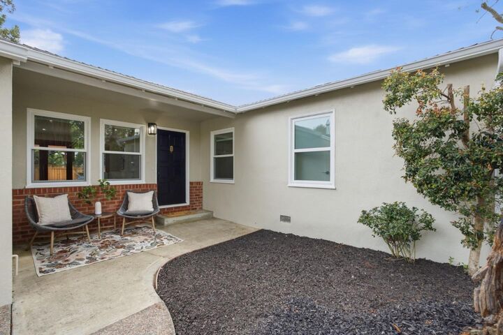 Property Photo:  12 Athlone Way  CA 94025 