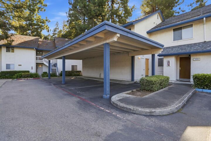 Property Photo:  1028 Summermist Court  CA 95122 