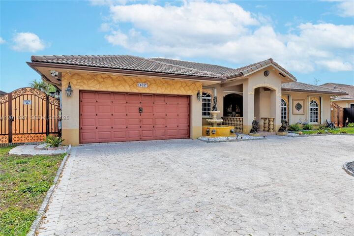 Property Photo:  16037 NW 77th Pl  FL 33016 