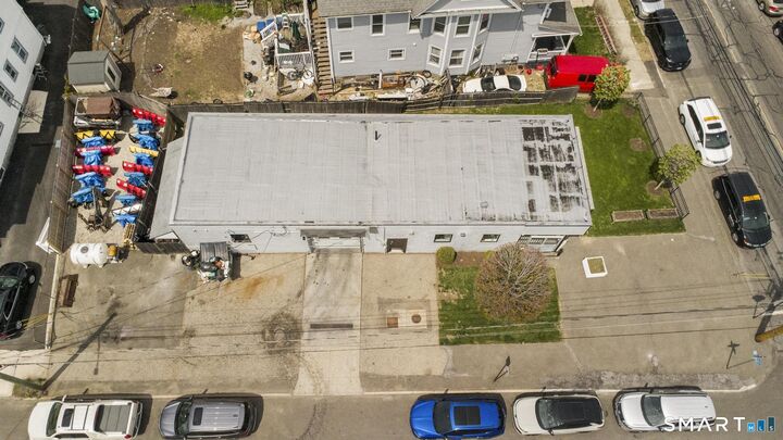 Property Photo:  945 Wood Avenue  CT 06604 