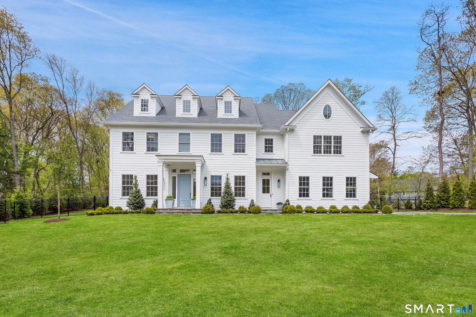 Property Photo:  17 Vineyard Lane  CT 06880 