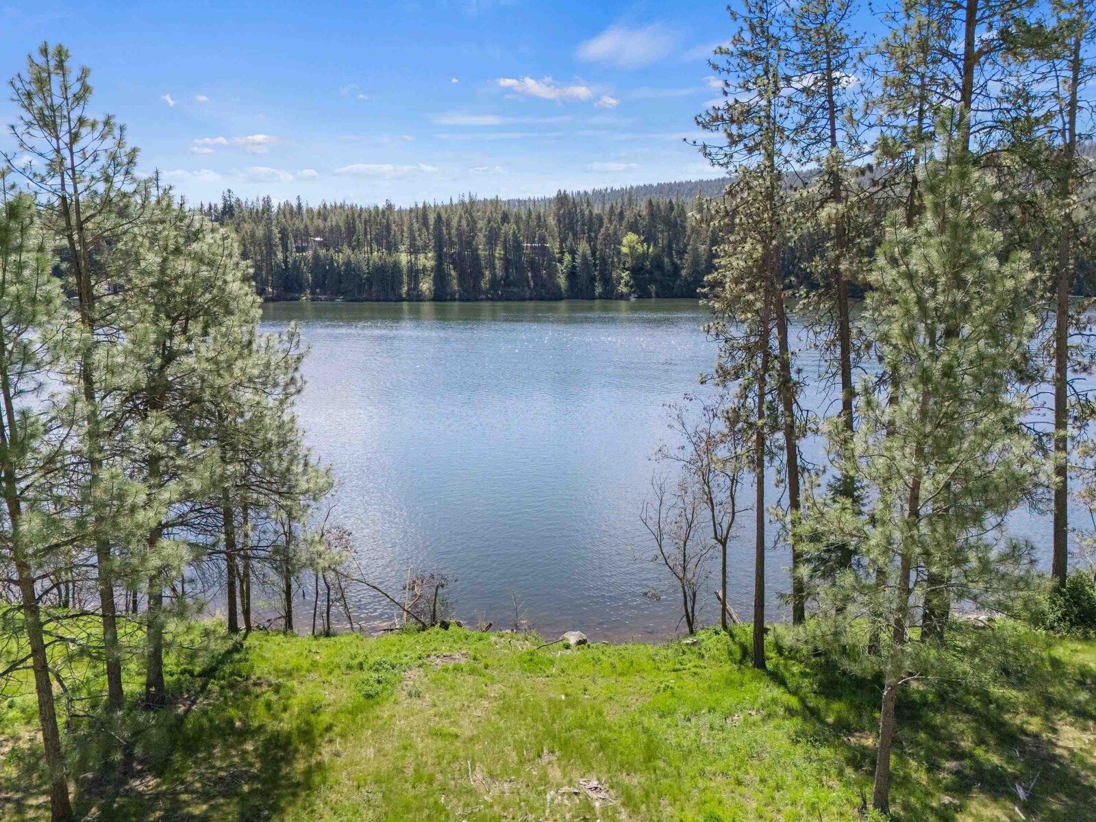 Property Photo:  Lot 5 Shoreline Way  WA 99026 