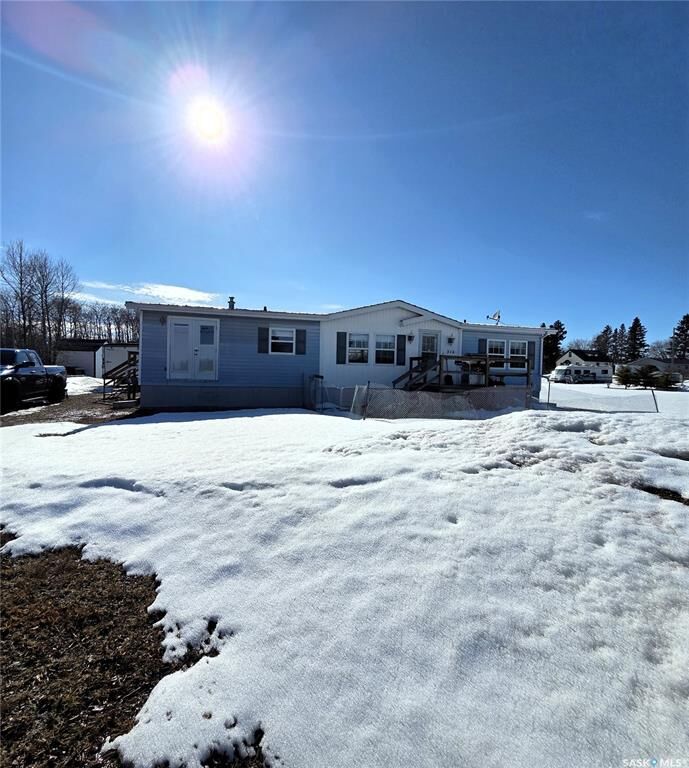 Property Photo:  316 1st Street W  SK S0E 0B0 