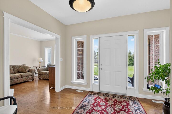Property Photo: 653 Peter Street ON N0L 1T0