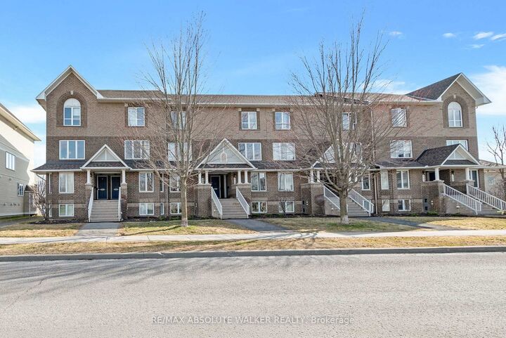Property Photo: 299 Aquaview Drive 8 ON K4A 0B6