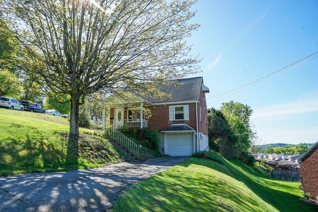 Property Photo:  434 Mary St  PA 15644 