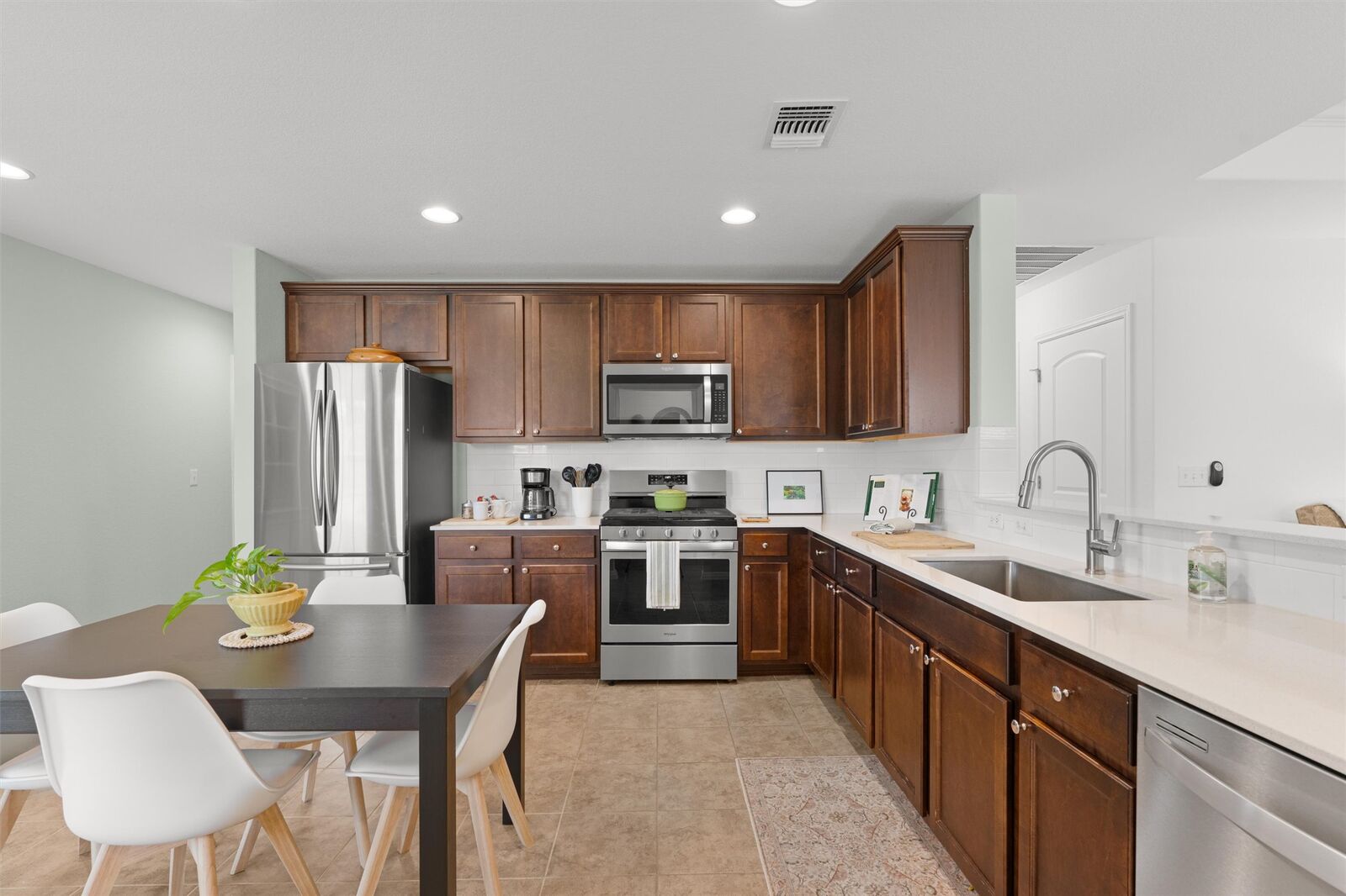 Property Photo:  400 Fannin Court  TX 78633 