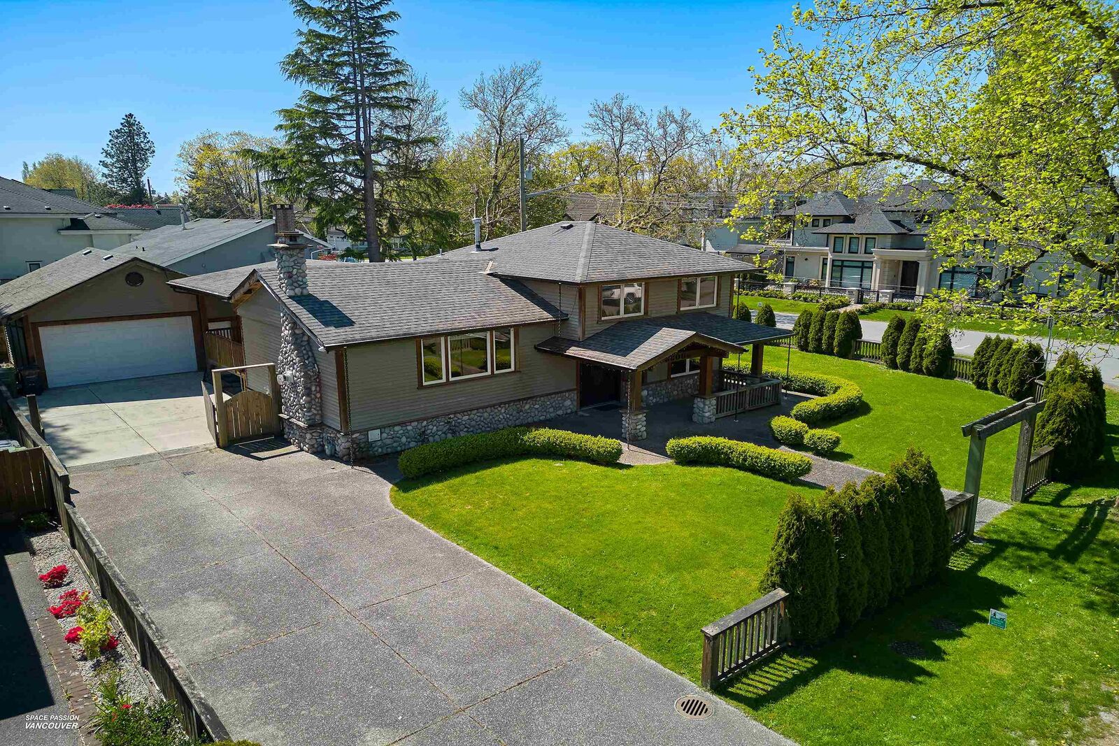 Property Photo: 3600 Raymond Avenue BC V7E 1B1