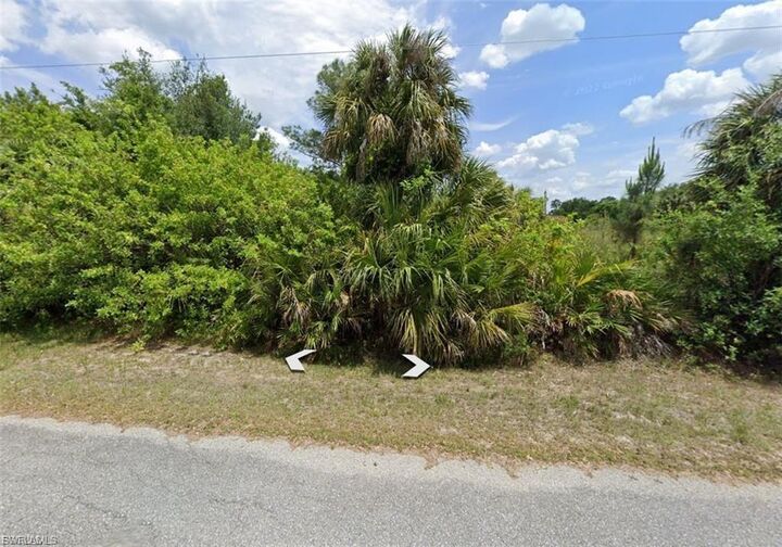 Property Photo: 1018 Michael Ave FL 33936