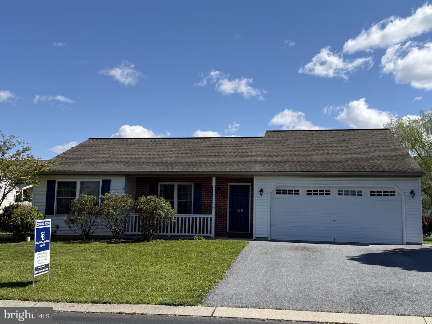 Property Photo:  129 Creek View Drive  PA 17038 
