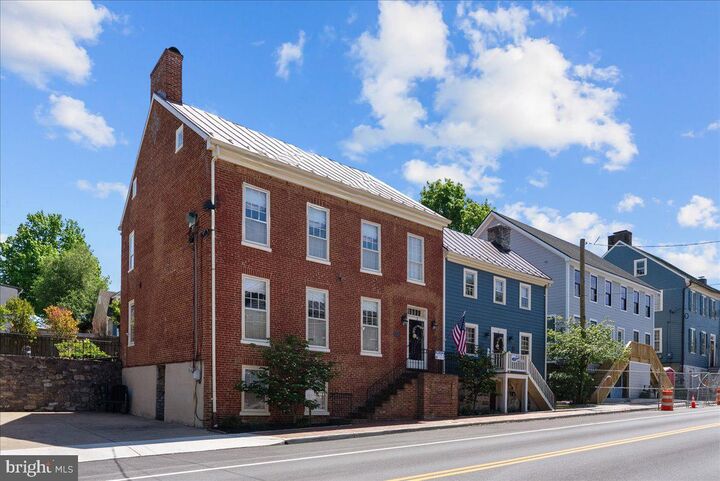 Property Photo:  510 S Loudoun Street 512  VA 22601 