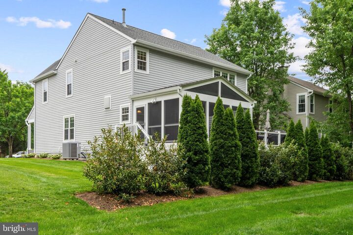 Property Photo:  21397 Springwell Drive  VA 20148 