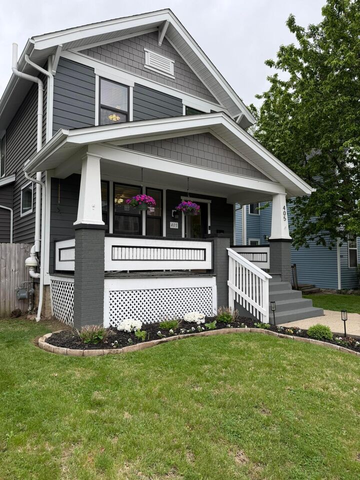 Property Photo:  405 E Jenkins Avenue  OH 43207 