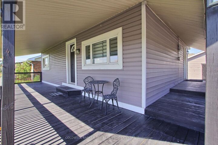 Property Photo: 26162 Highway 48 Highway ON L0E 1R0