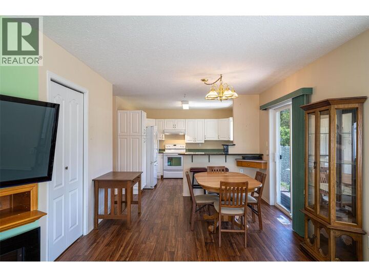 Property Photo: 2716 Wolfenden Terrace 1 BC V4Y 2A6