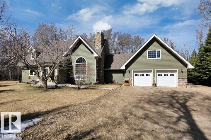 Property Photo: 115 Crystal Springs Drive AB T0C 2V0
