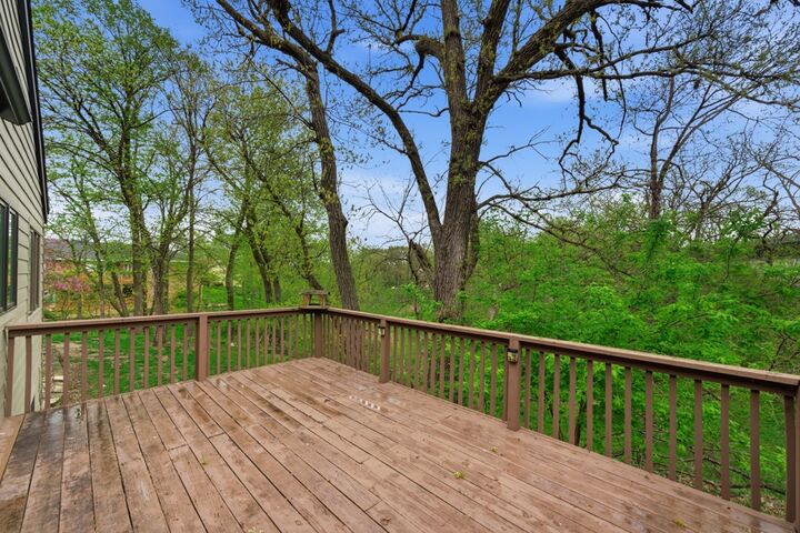 Property Photo:  1942 Stadium Drive  IA 50501 