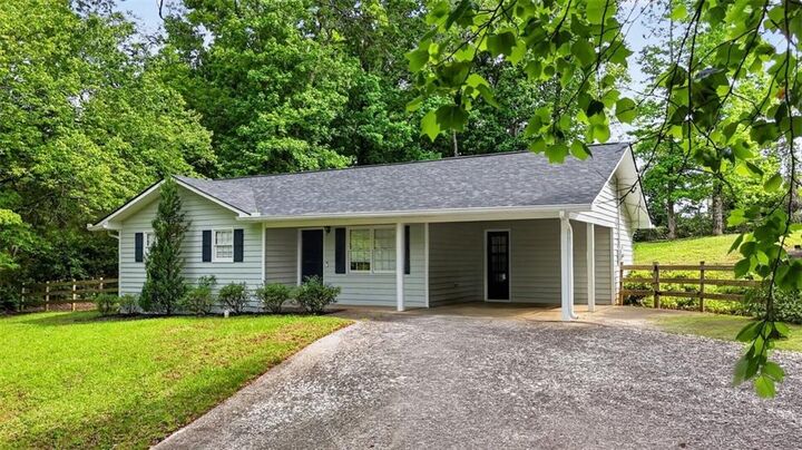 Property Photo:  745 Pioneer Road  GA 30143 