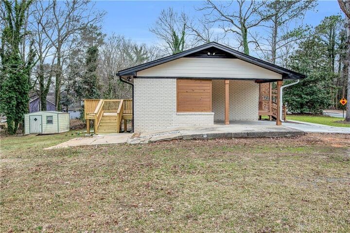 Property Photo:  2000 Fairburn Road  GA 30331 