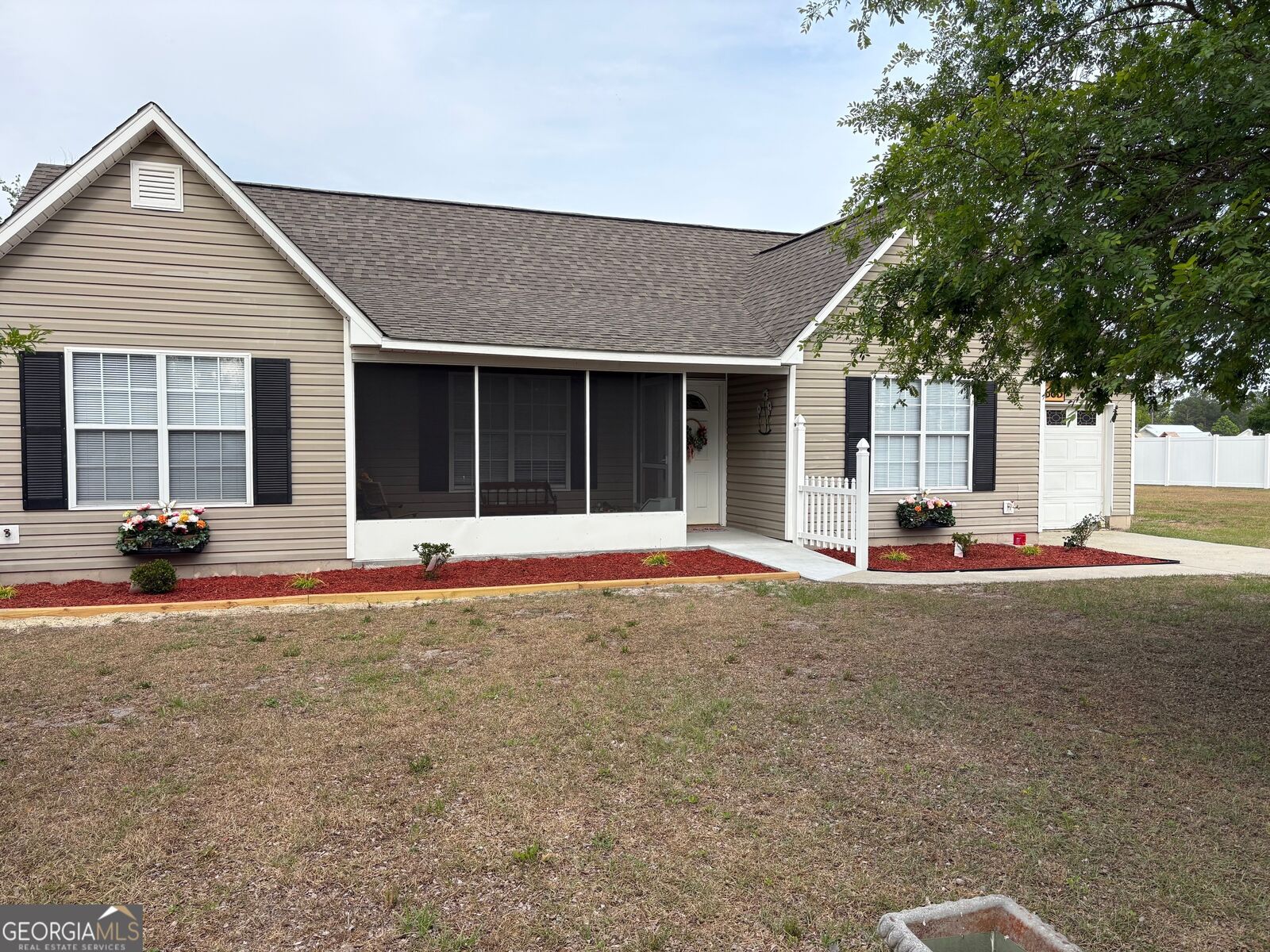 Property Photo: 6663 Pine Ridge Circle GA 31516