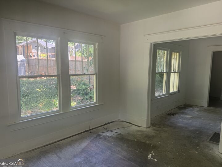 Property Photo:  384 Hopkins Street SW  GA 30310 
