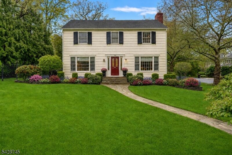 Property Photo:  36 Cambridge Drive  NJ 07078 