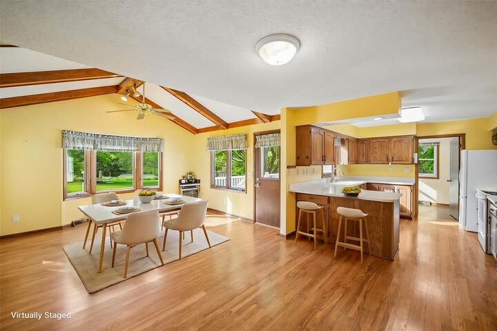 Property Photo:  209 36th Street  IA 50265 