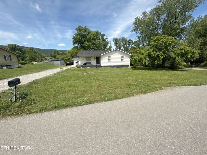 Property Photo:  119 Little Creek Lane  TN 37766 