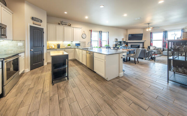 Property Photo:  13811 Avenue W  TX 79423 