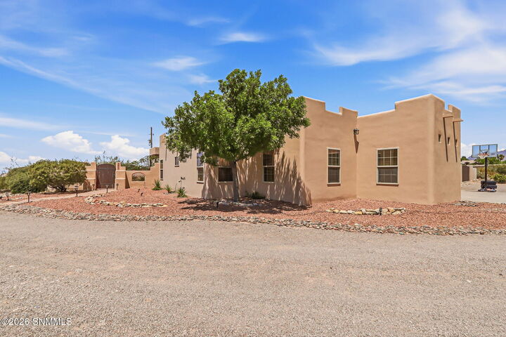 Property Photo:  4900 Alma Road  NM 88011 
