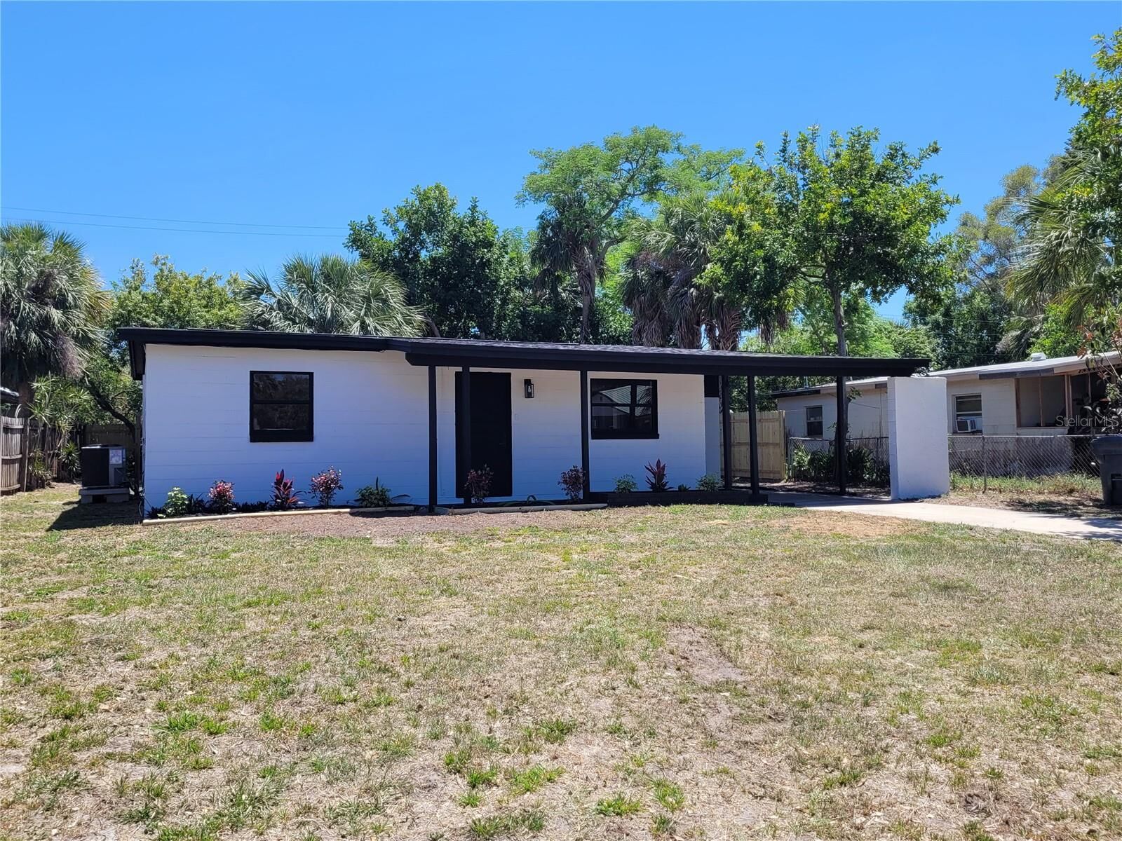 Property Photo:  6023 Flora Terrace  FL 33572 